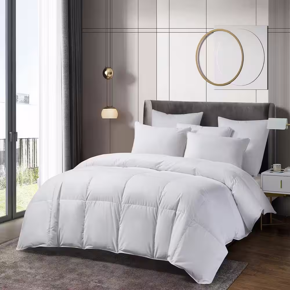 Beautyrest King 300-Thread Count Sateen Cotton All Seasons European Down Comforter