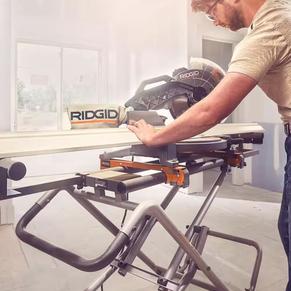 RIDGID Universal Mobile Miter Saw Stand with Mounting Braces and 18V Cordless Torch Light (Tool Only)