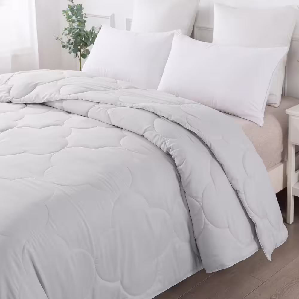 St. James Home Pendant All Season Grey King Down Alternative Comforter